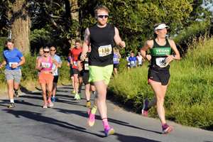 Download race photo <a href='Large/img_0300.jpg' class='lightbox-download'>here</a>