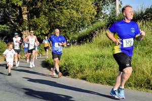 Download race photo <a href='Large/img_0323.jpg' class='lightbox-download'>here</a>