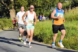 Download race photo <a href='Large/img_0336.jpg' class='lightbox-download'>here</a>