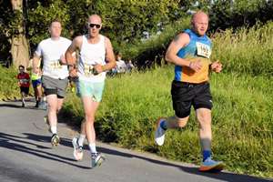 Download race photo <a href='Large/img_0337.jpg' class='lightbox-download'>here</a>