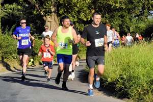 Download race photo <a href='Large/img_0340.jpg' class='lightbox-download'>here</a>