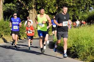 Download race photo <a href='Large/img_0341.jpg' class='lightbox-download'>here</a>