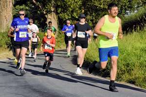 Download race photo <a href='Large/img_0344.jpg' class='lightbox-download'>here</a>