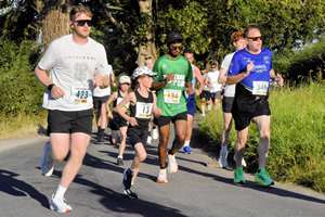 Download race photo <a href='Large/img_0356.jpg' class='lightbox-download'>here</a>
