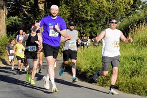 Download race photo <a href='Large/img_0371.jpg' class='lightbox-download'>here</a>