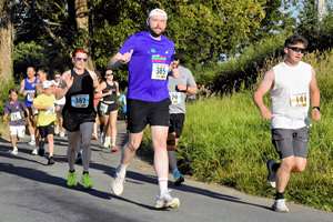 Download race photo <a href='Large/img_0373.jpg' class='lightbox-download'>here</a>