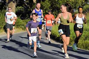 Download race photo <a href='Large/img_0385.jpg' class='lightbox-download'>here</a>