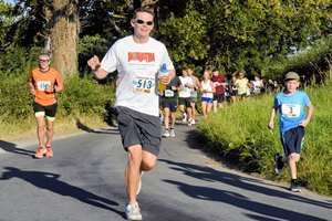 Download race photo <a href='Large/img_0391.jpg' class='lightbox-download'>here</a>