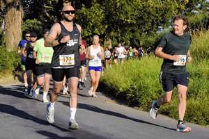 Download race photo <a href='Large/img_0398.jpg' class='lightbox-download'>here</a>