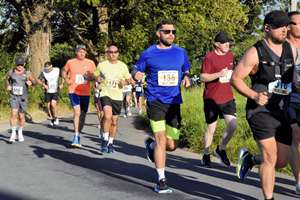 Download race photo <a href='Large/img_0407.jpg' class='lightbox-download'>here</a>