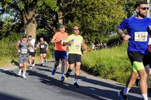 Download race photo <a href='Large/img_0409.jpg' class='lightbox-download'>here</a>