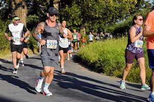 Download race photo <a href='Large/img_0414.jpg' class='lightbox-download'>here</a>
