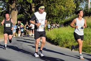 Download race photo <a href='Large/img_0419.jpg' class='lightbox-download'>here</a>
