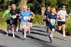 Download race photo <a href='Large/img_0427.jpg' class='lightbox-download'>here</a>