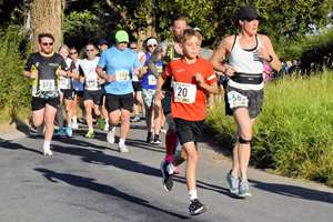 Download race photo <a href='Large/img_0444.jpg' class='lightbox-download'>here</a>