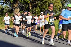Download race photo <a href='Large/img_0453.jpg' class='lightbox-download'>here</a>