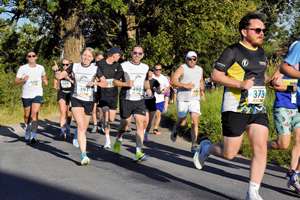 Download race photo <a href='Large/img_0454.jpg' class='lightbox-download'>here</a>