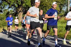 Download race photo <a href='Large/img_0499.jpg' class='lightbox-download'>here</a>