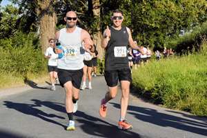 Download race photo <a href='Large/img_0549.jpg' class='lightbox-download'>here</a>