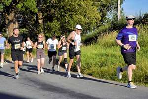 Download race photo <a href='Large/img_0560.jpg' class='lightbox-download'>here</a>