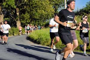 Download race photo <a href='Large/img_0567.jpg' class='lightbox-download'>here</a>