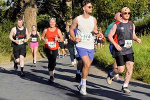 Download race photo <a href='Large/img_0588.jpg' class='lightbox-download'>here</a>