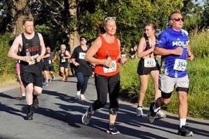 Download race photo <a href='Large/img_0592.jpg' class='lightbox-download'>here</a>