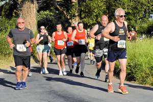 Download race photo <a href='Large/img_0602.jpg' class='lightbox-download'>here</a>