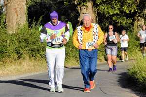 Download race photo <a href='Large/img_0719.jpg' class='lightbox-download'>here</a>