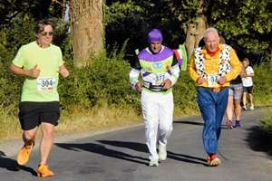 Download race photo <a href='Large/img_0721.jpg' class='lightbox-download'>here</a>