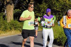 Download race photo <a href='Large/img_0728.jpg' class='lightbox-download'>here</a>
