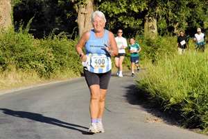 Download race photo <a href='Large/img_0742.jpg' class='lightbox-download'>here</a>