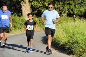 Download race photo <a href='Large/img_0757.jpg' class='lightbox-download'>here</a>