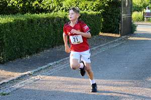 Download race photo <a href='Large/img_0808.jpg' class='lightbox-download'>here</a>
