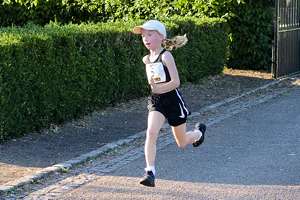 Download race photo <a href='Large/img_0829.jpg' class='lightbox-download'>here</a>