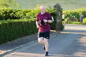 Download race photo <a href='Large/img_0832.jpg' class='lightbox-download'>here</a>