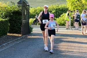 Download race photo <a href='Large/img_0869.jpg' class='lightbox-download'>here</a>