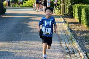 Download race photo <a href='Large/img_0877.jpg' class='lightbox-download'>here</a>