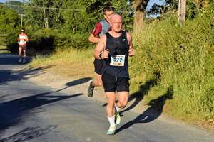 Download race photo <a href='Large/img_0915.jpg' class='lightbox-download'>here</a>
