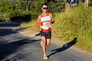 Download race photo <a href='Large/img_0919.jpg' class='lightbox-download'>here</a>