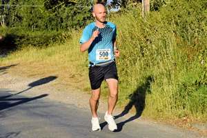 Download race photo <a href='Large/img_0945.jpg' class='lightbox-download'>here</a>