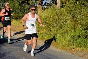 Download race photo <a href='Large/img_0956.jpg' class='lightbox-download'>here</a>