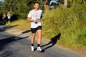 Download race photo <a href='Large/img_0960.jpg' class='lightbox-download'>here</a>