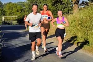 Download race photo <a href='Large/img_0971.jpg' class='lightbox-download'>here</a>