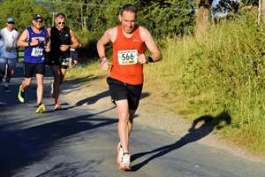 Download race photo <a href='Large/img_0976.jpg' class='lightbox-download'>here</a>