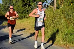 Download race photo <a href='Large/img_0995.jpg' class='lightbox-download'>here</a>