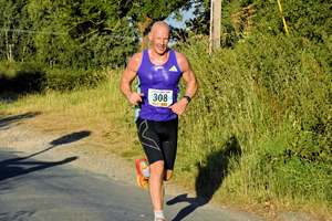 Download race photo <a href='Large/img_1021.jpg' class='lightbox-download'>here</a>