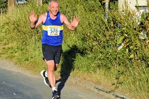 Download race photo <a href='Large/img_1023.jpg' class='lightbox-download'>here</a>