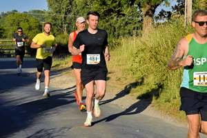Download race photo <a href='Large/img_1028.jpg' class='lightbox-download'>here</a>