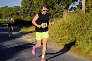 Download race photo <a href='Large/img_1063.jpg' class='lightbox-download'>here</a>